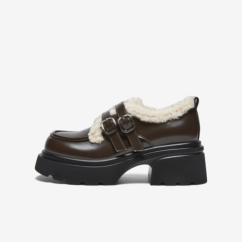 百思图2025冬季新款牛津鞋时尚加绒保暖学院风女单鞋CM691DM5