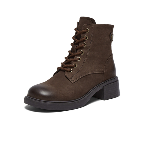 百思图2025冬季新款商场同款马丁靴时尚潮流街头女短靴UWQ01DD5