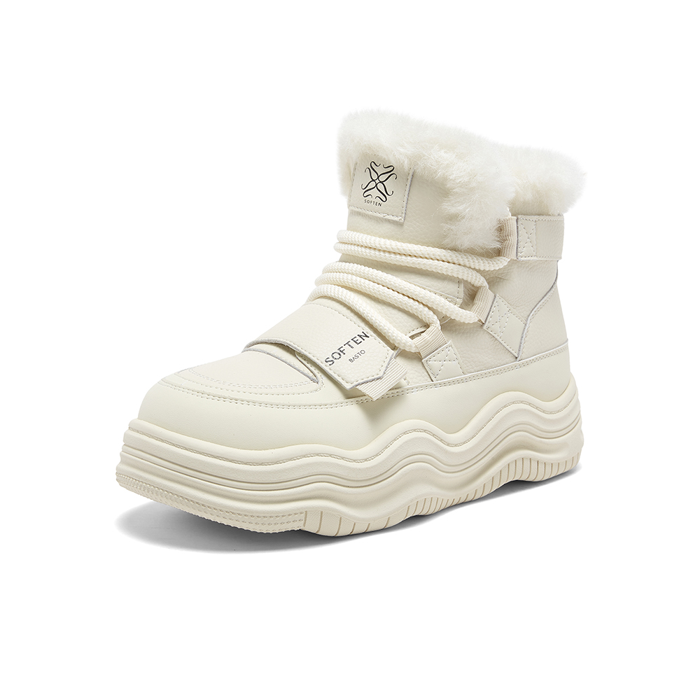百思图2025冬季新款商场同款雪地靴时尚户外运动女短靴X5878DD5