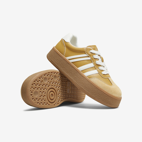 百思图2025秋季新款德训鞋时尚复古户外女运动休闲鞋D3275CM5