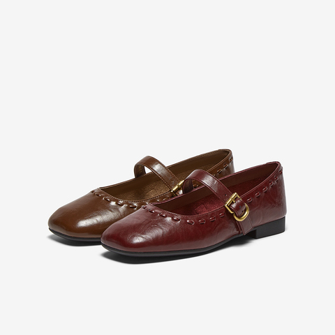 百思图2025秋季新款玛丽珍鞋时尚简约复古方头浅口女单鞋F0111CQ5