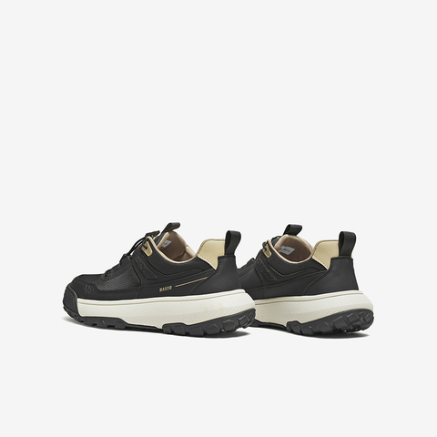 百思图2025秋季新款时尚户外街头运动厚底男休闲鞋87260CM5