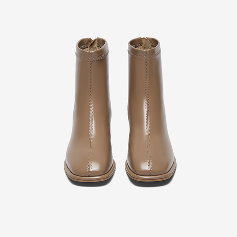 百思图2025冬季新款时装靴时尚简约通勤粗跟女短靴CM108DD5