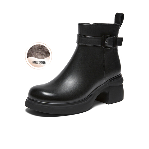 百思图2025冬季新款商场同款时装靴简约通勤粗高跟女短靴H6815DD5