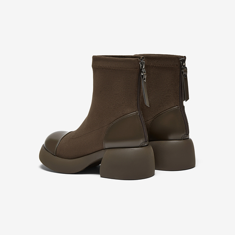 百思图2025冬季新款商场同款时装靴时尚通勤粗跟女中靴O3982DZ5