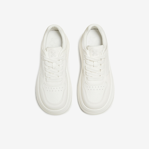 百思图2025秋季新款时尚户外街头运动小白鞋厚底女休闲鞋D3116CM5