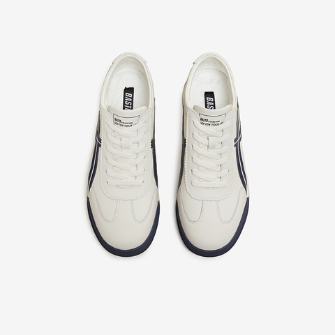 百思图2025冬季新款商场同款德训鞋时尚复古运动男鞋81307DM5