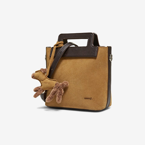 百思图2025冬季新款商场同款手提包时髦复古单肩斜挎包女TY092DX5