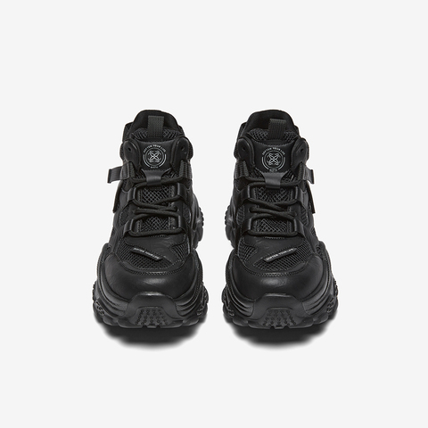 百思图2025冬季新款老爹鞋时尚潮流街头女休闲运动鞋B6092DD5