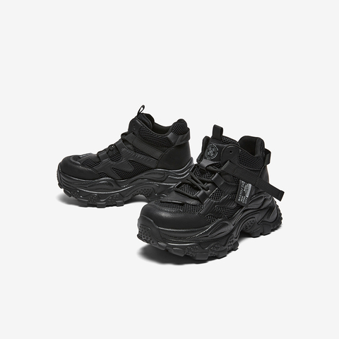 百思图2025冬季新款老爹鞋时尚潮流街头女休闲运动鞋B6092DD5