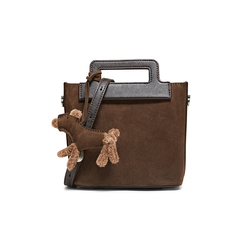 百思图2025冬季新款商场同款手提包时髦复古单肩斜挎包女TY092DX5