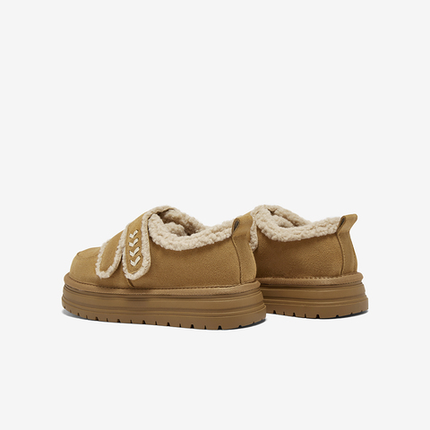 百思图2025冬季新款毛毛鞋棉鞋时尚潮流户外女休闲鞋W2518DM5