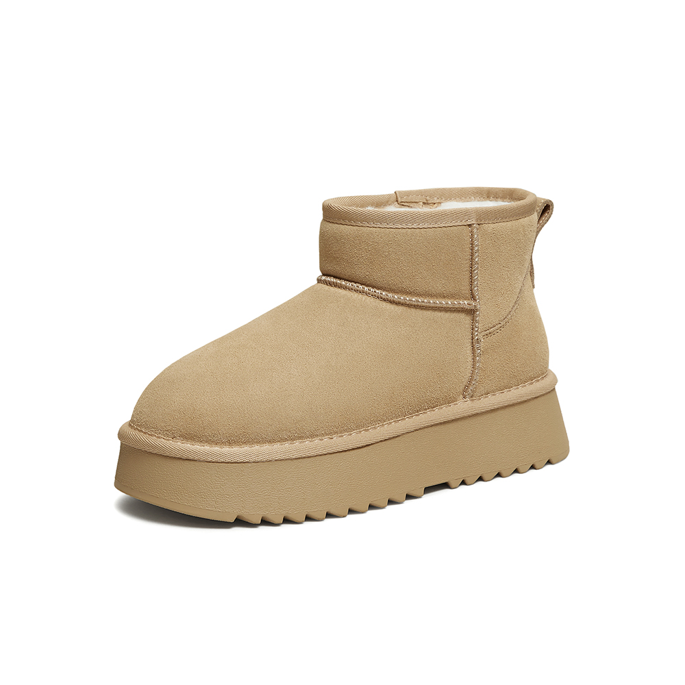百思图2025冬季新款雪地靴时尚简约户外休闲女短靴DK995DD5