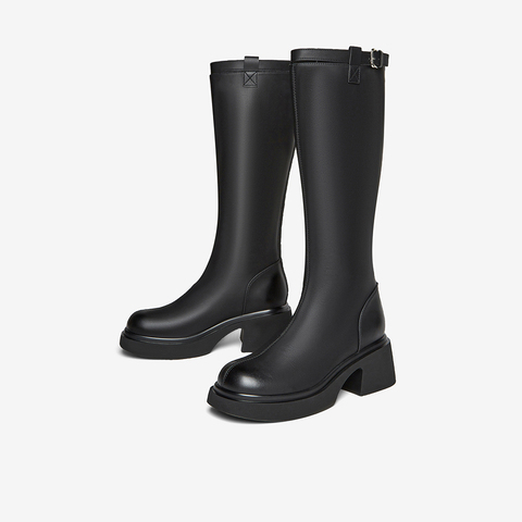 百思图2025冬季新款骑士靴时尚简约街头潮流粗跟女长靴F5607DG5