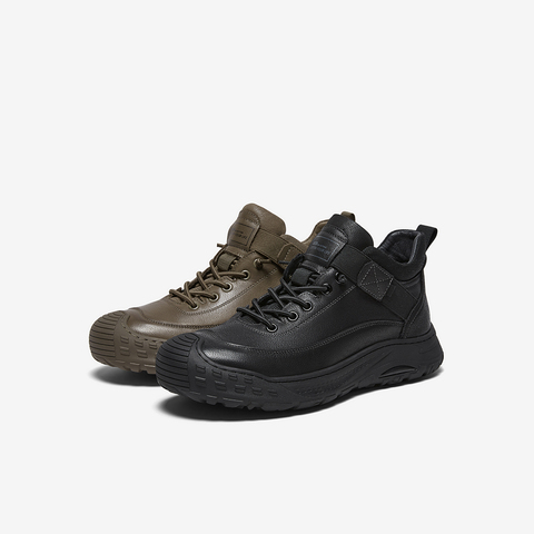 百思图2025冬季新款商场同款时尚简约户外男休闲运动鞋WM757DD5