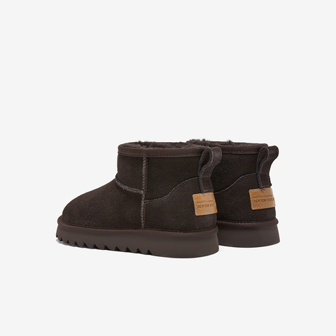 百思图2025冬季新款商场同款雪地靴时尚简约保暖女短靴D6052DD5