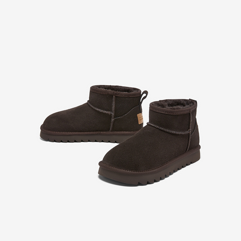 百思图2025冬季新款商场同款雪地靴时尚简约保暖女短靴D6052DD5