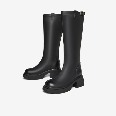 百思图2025冬季新款骑士靴时尚简约街头潮流粗跟女长靴F5607DG5