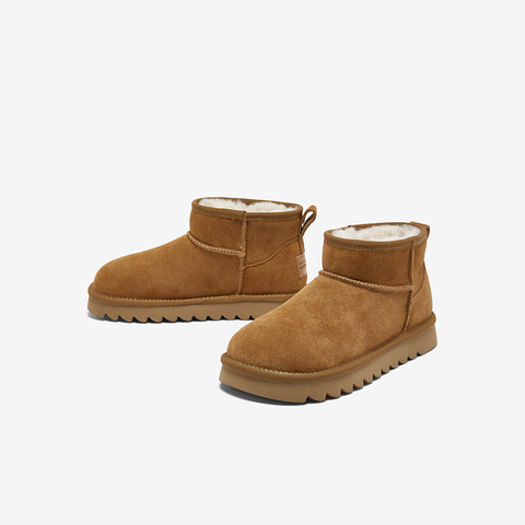 百思图2025冬季新款商场同款雪地靴时尚简约保暖女短靴D6052DD5