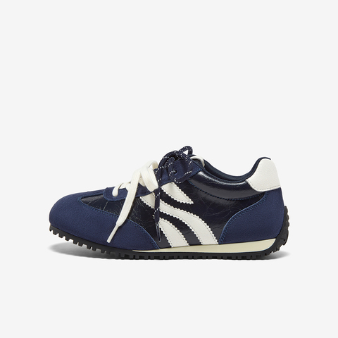 百思图2025秋季新款德训鞋时尚复古街头运动女休闲鞋G5228CM5