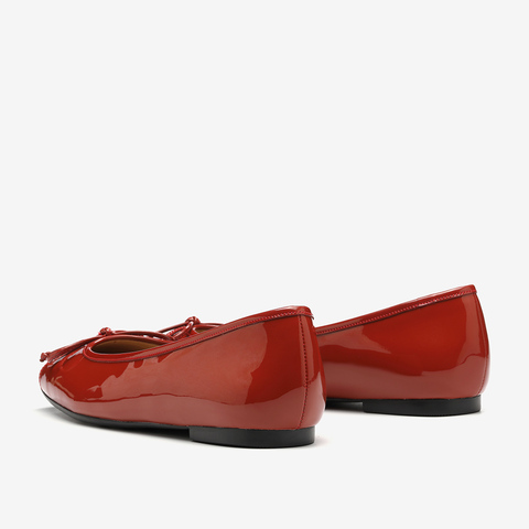 百思图2025春季新款商场同款时尚潮流通勤软便鞋女单鞋TIK38AQ5