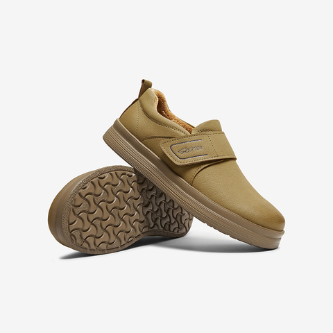 百思图2025冬季新款勃肯鞋时尚简约休闲加绒男单鞋W9052DM5