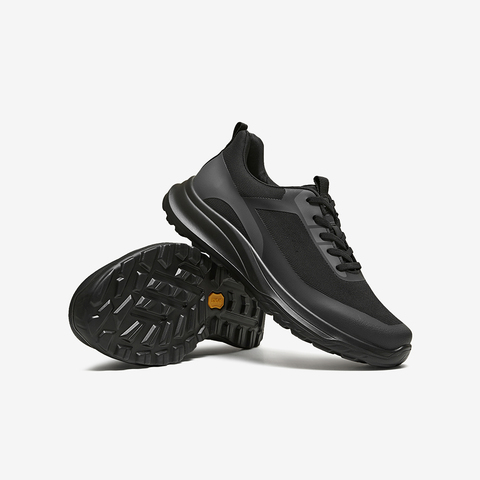 百思图2025秋季新款时尚简约户外运动厚底男休闲鞋82501CM5