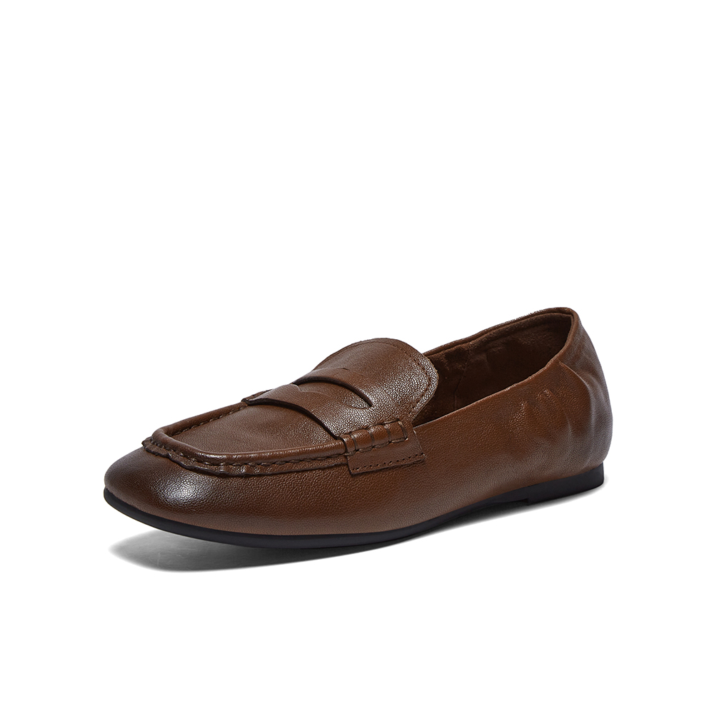 百思图2026春季新款乐福鞋简约复古通勤方头女单鞋UXE01AA6