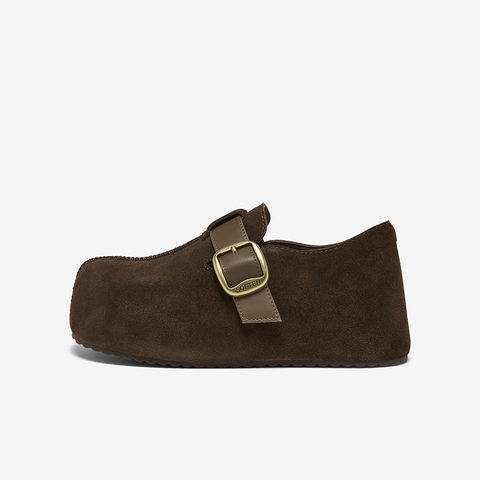 百思图2026春季新款勃肯鞋时尚简约复古休闲女单鞋E7333AM6