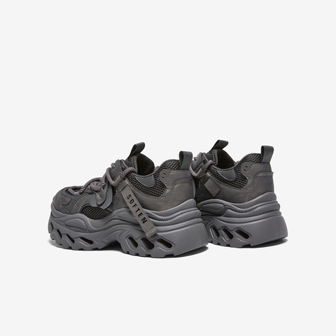 百思图2026春季新款商场同款老爹鞋时尚厚底增高女休闲鞋B9061AM6