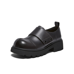 百思图2026春季新款商场同款牛津鞋时尚复古学院风女单鞋H6811AM6