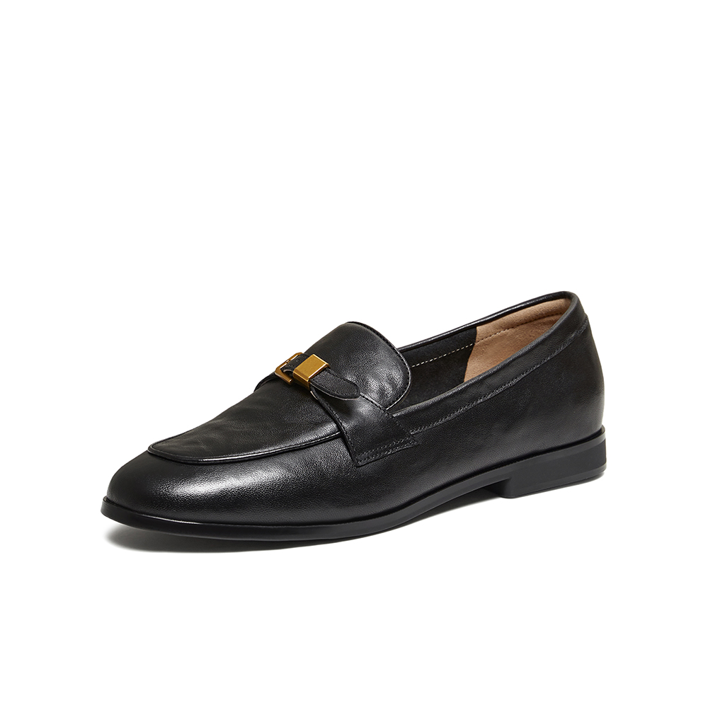 百思图2026春季新款乐福鞋时尚复古潮流通勤女单鞋UXS01AA6