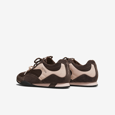 百思图2026春季新款商场同款德训鞋时尚复古女休闲运动鞋D3818AM6