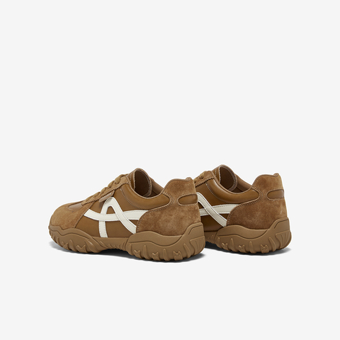 百思图2026春季新款德训鞋时尚复古运动女休闲鞋D3772AM6