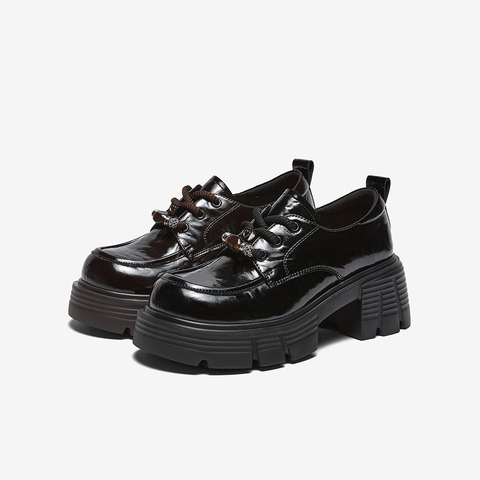 百思图2026春季新款商场同款牛津鞋时尚学院风女单鞋W1037AM6