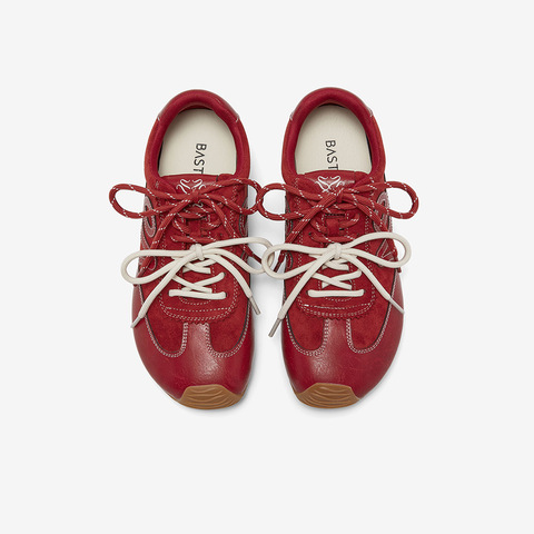 百思图2026春季新款商场同款德训鞋时尚复古女运动休闲鞋D3858AM6