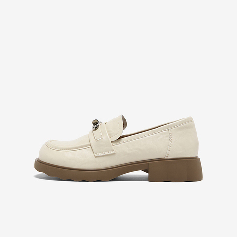 百思图2026春季新款商场同款乐福鞋简约学院风女单鞋BV111AA6