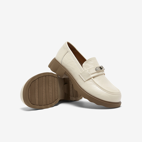 百思图2026春季新款商场同款乐福鞋简约学院风女单鞋BV111AA6