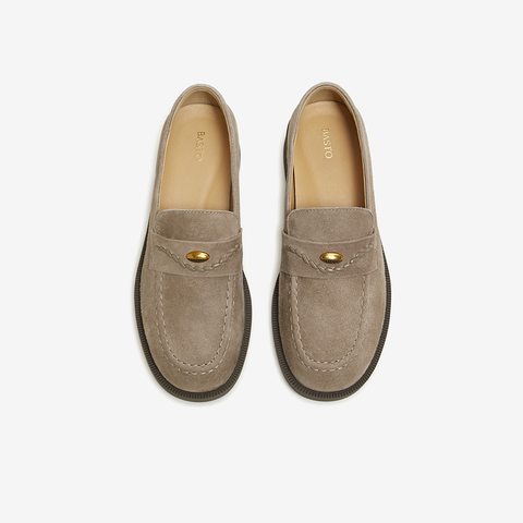 百思图2026春季新款乐福鞋简约复古通勤粗跟女单鞋鞋O2839AA6