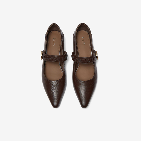 百思图2026春季新款商场同款玛丽珍鞋复古潮流尖头女单鞋F5177AQ6