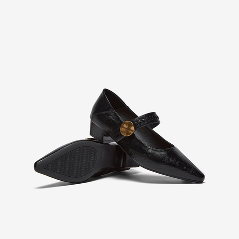 百思图2026春季新款商场同款玛丽珍鞋复古潮流尖头女单鞋F5177AQ6