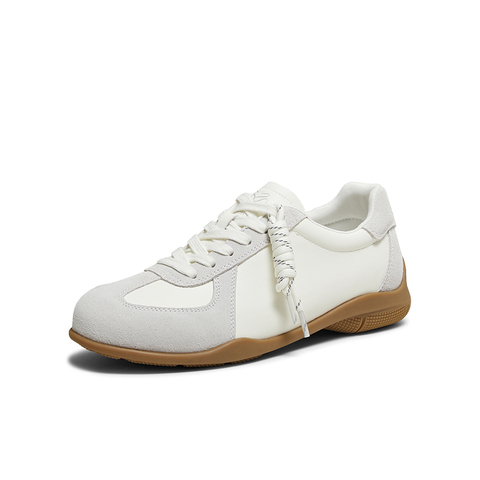 百思图2026春季新款德训鞋时尚潮流复古女运动休闲鞋D3809AM6