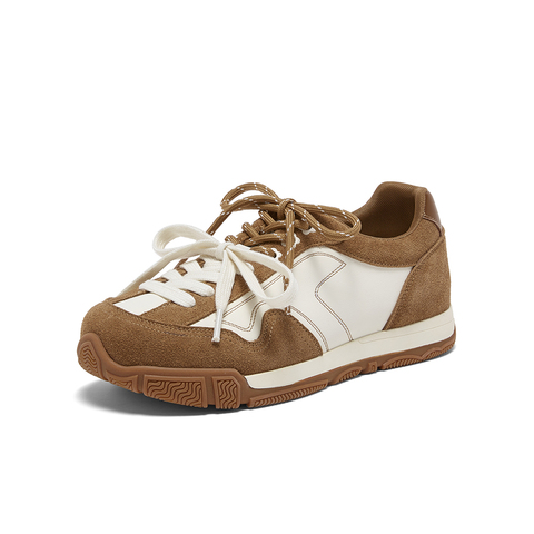 百思图2026春季新款德训鞋时髦复古户外休闲运动女鞋W0883AM6