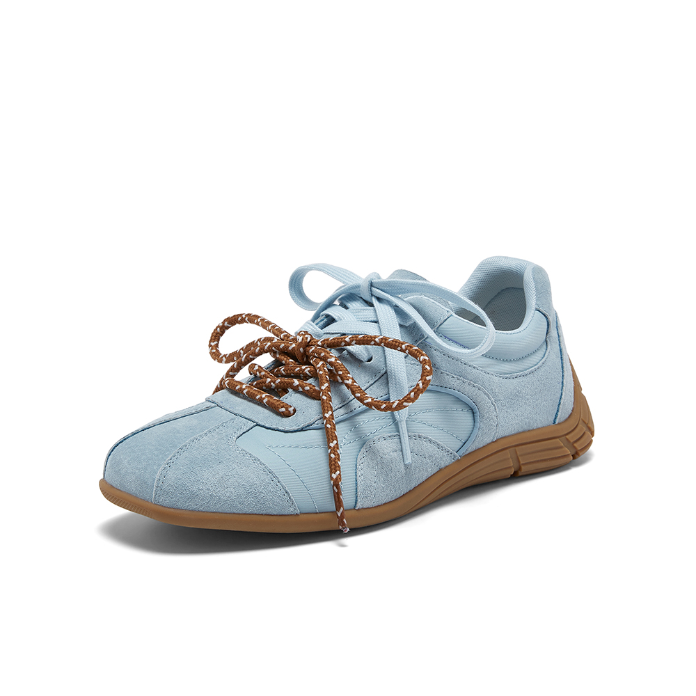 百思图2026春季新款德训鞋时髦复古户外运动休闲女鞋A7601AM6