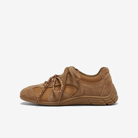 百思图2026春季新款德训鞋时髦复古户外运动休闲女鞋A7601AM6