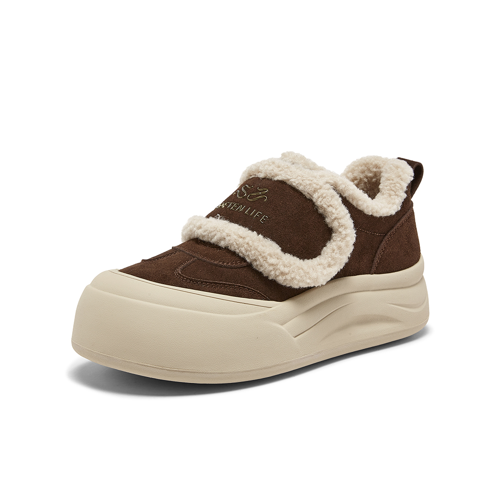 百思图2026春季新款商场同款板鞋时尚潮流运动女休闲鞋D3966AM6