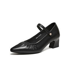 百思图2026春季新款商场同款玛丽珍鞋时尚潮流尖头女单鞋W0622AQ6