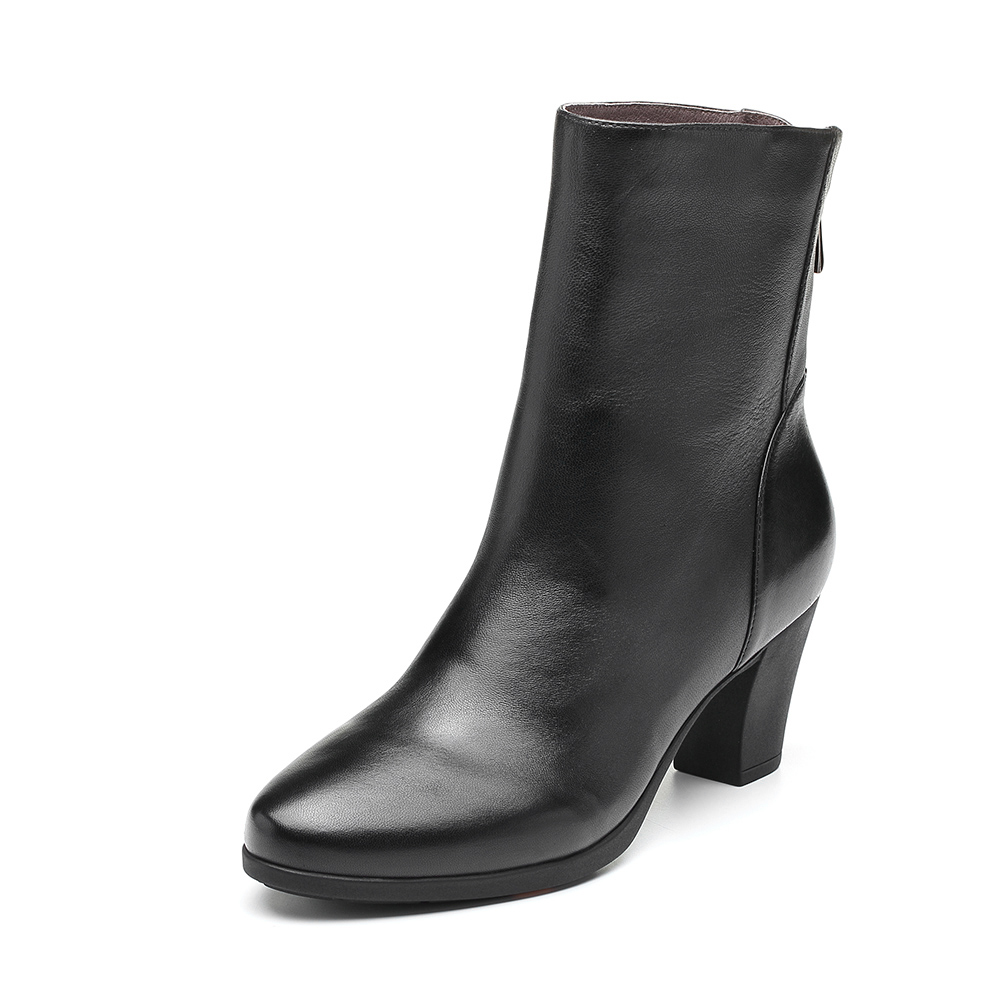 Bata/拔佳2018冬新款女靴专柜同款黑色绵羊皮革粗高跟女皮靴短靴ABA45DD8
