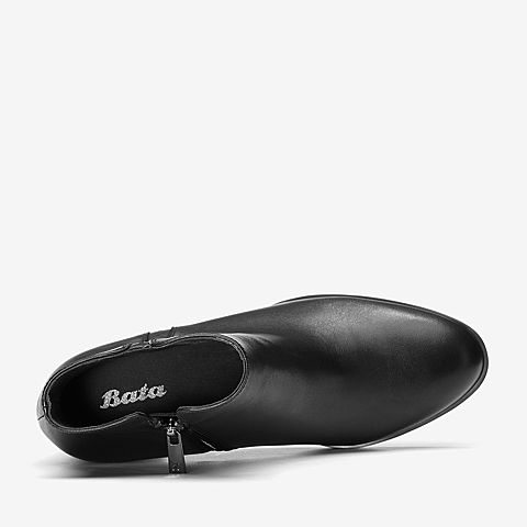 Bata/拔佳冬季新款专柜同款尖头高跟时尚女靴短靴潮AGB40DD9