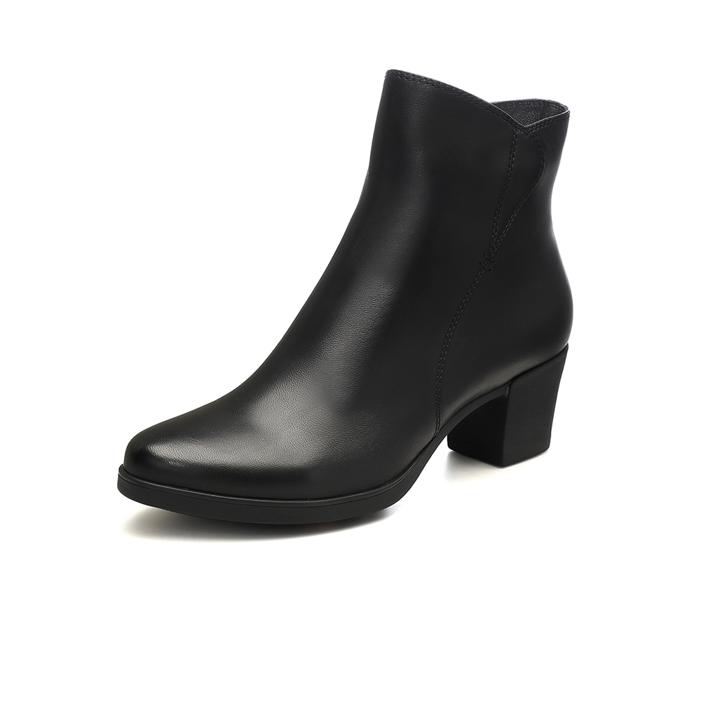 Bata短靴女2020冬商场新款真羊皮中高粗跟软底透气时装靴AQ748DD0